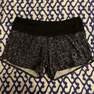 Lululemon Shorts Size 4